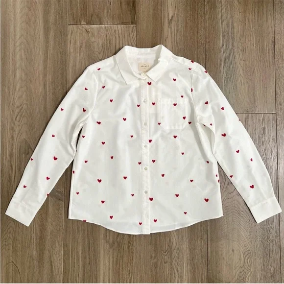 NWT Sezane Tomboy White Button Down Shirt Embroidered Red Hearts US Size 8 - Picture 2 of 7